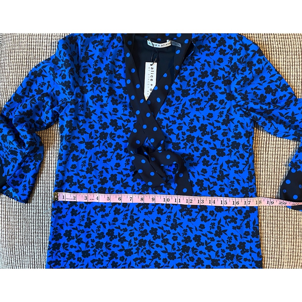 Alice + Olivia Wellesly Mixed Print Tie Neck Blue Black Mini Dress - Picture 11 of 16